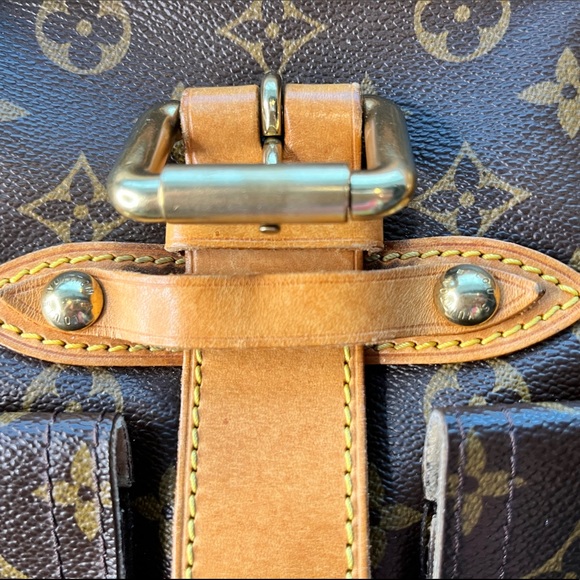 💯 Authentic Louis Vuitton Manhattan GM - Picture 8 of 16